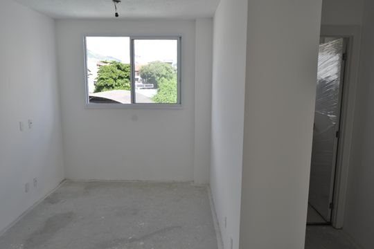 Apartamento à venda com 1 quarto, 32m² em Todos Os Santos, Rio de Janeiro