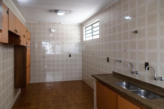 Cozinha de casa para alugar com 4 quartos, 600m² em Jardim Zaira, Guarulhos