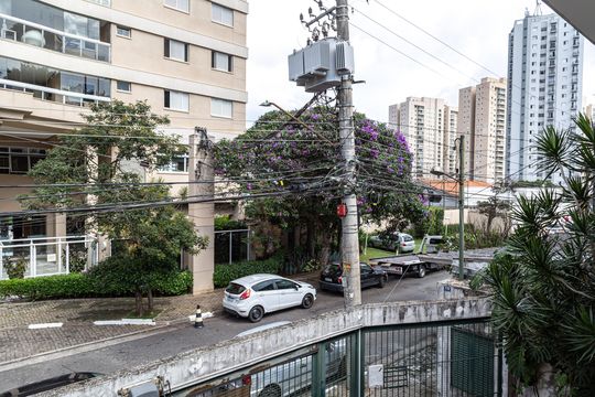 Quarto 1 suíte - vista de casa para alugar com 4 quartos, 600m² em Jardim Zaira, Guarulhos