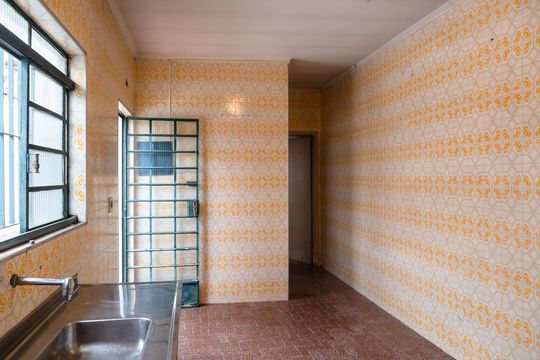 Edicula de casa para alugar com 4 quartos, 600m² em Jardim Zaira, Guarulhos