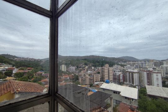 Vista da janela de casa à venda com 2 quartos, 100m² em Santa Rosa, Niterói