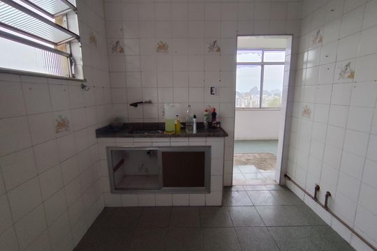 Cozinha de casa à venda com 2 quartos, 100m² em Santa Rosa, Niterói