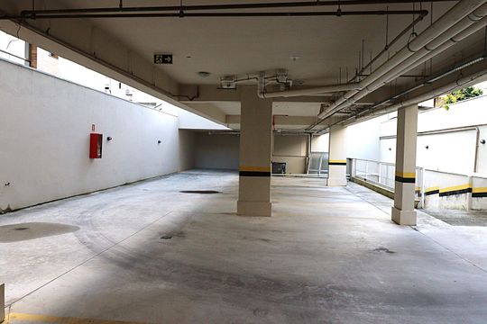 Área comum Garagem de apartamento para alugar com 1 quarto, 40m² em Passo D’areia, Porto Alegre