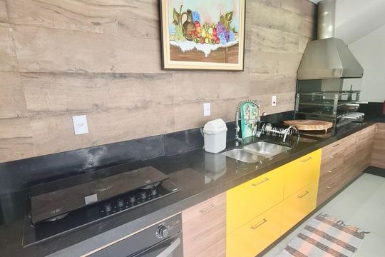 Área externa de casa de condomínio à venda com 4 quartos, 272m² em Swiss Park, Campinas