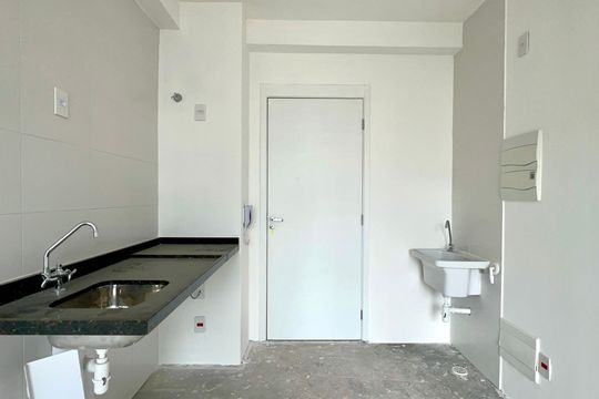 Cozinha de kitnet/studio à venda com 1 quarto, 28m² em Pinheiros, São Paulo
