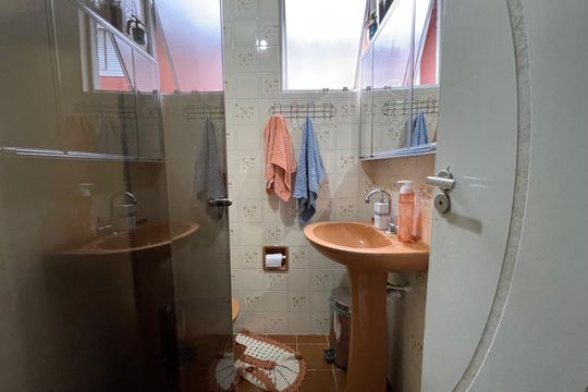 Banheiro de apartamento para alugar com 3 quartos, 90m² em Jardim Jussara, São Paulo
