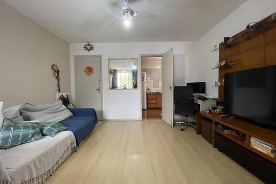 Sala de apartamento para alugar com 3 quartos, 90m² em Jardim Jussara, São Paulo