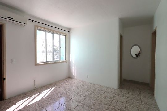 Sala de apartamento à venda com 1 quarto, 40m² em Humaitá, Porto Alegre