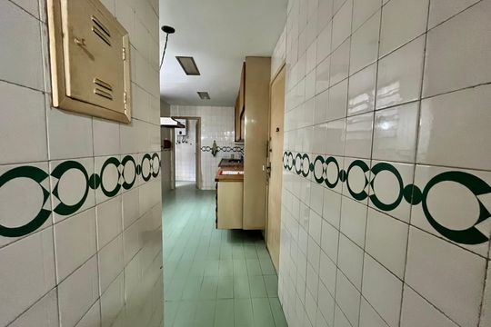 Cozinha de apartamento à venda com 3 quartos, 120m² em Copacabana, Rio de Janeiro