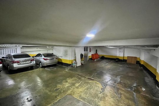 Garagem de apartamento à venda com 3 quartos, 120m² em Copacabana, Rio de Janeiro