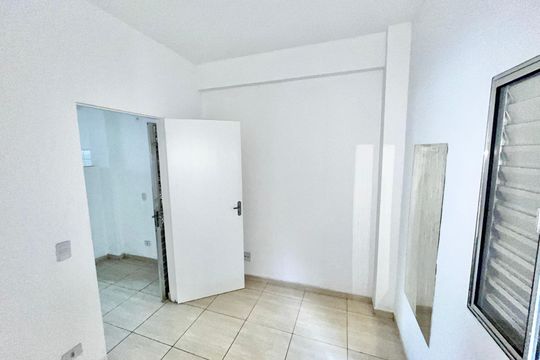 Quarto de kitnet/studio para alugar com 1 quarto, 30m² em Sítio do Mandaqui, São Paulo