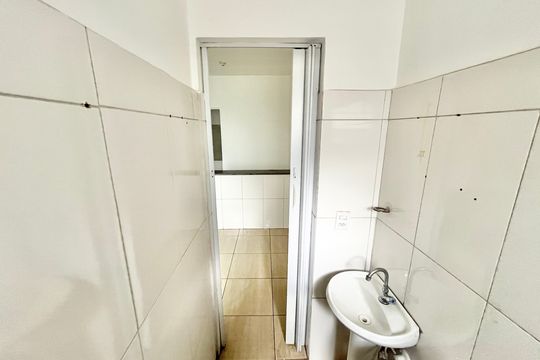 Banheiro de kitnet/studio para alugar com 1 quarto, 30m² em Sítio do Mandaqui, São Paulo