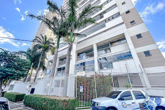 Fachada com Plaquinha de apartamento para alugar com 3 quartos, 119m² em Vila Carrão, São Paulo