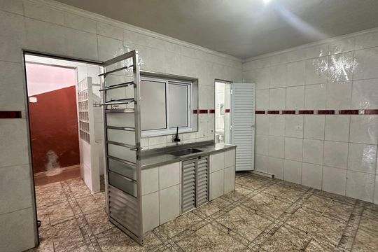 Cozinha de casa para alugar com 2 quartos, 120m² em Jardim Souza, São Paulo