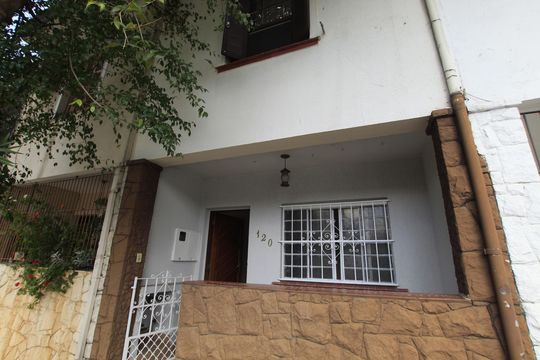 Casa à venda com 2 quartos, 100m² em Vila São José, São Paulo