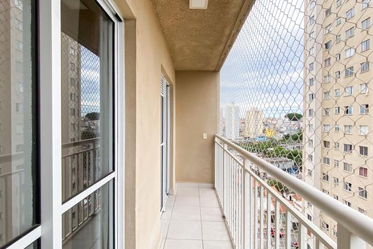 Varanda  de apartamento para alugar com 1 quarto, 31m² em Vila Penteado, São Paulo