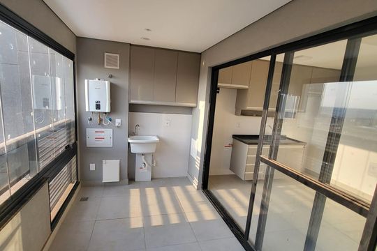 Varanda de apartamento para alugar com 2 quartos, 68m² em Jardim Sul, Uberlândia