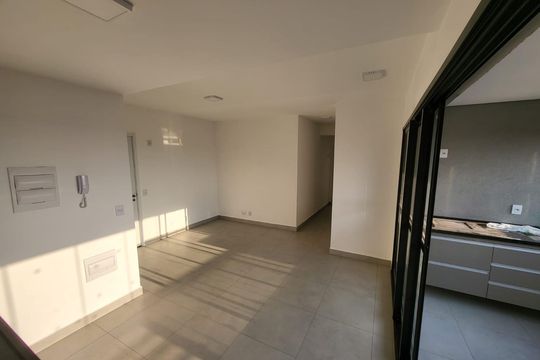 Sala de apartamento para alugar com 2 quartos, 68m² em Jardim Sul, Uberlândia