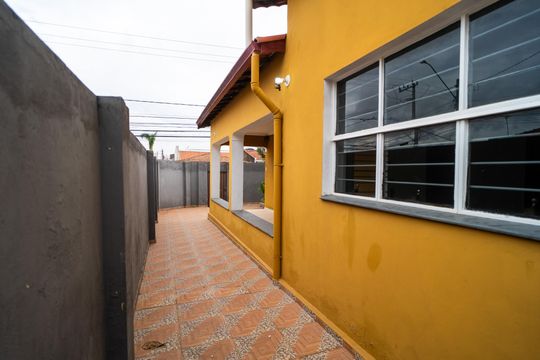 Quintal de casa para alugar com 2 quartos, 166m² em Vila Assis, Sorocaba