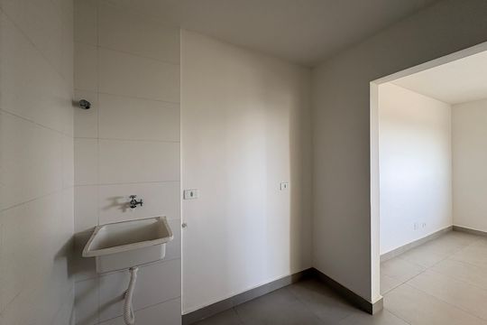 Cozinha e Área de Serviço de apartamento à venda com 2 quartos, 38m² em Vila dos Remedios, São Paulo