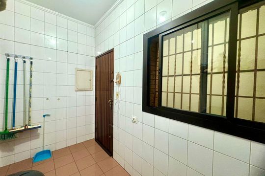 Área de Serviço de casa à venda com 4 quartos, 230m² em Jardim Munhoz, Guarulhos