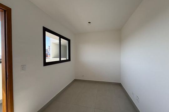 Sala de apartamento à venda com 1 quarto, 38m² em Vila dos Remedios, São Paulo