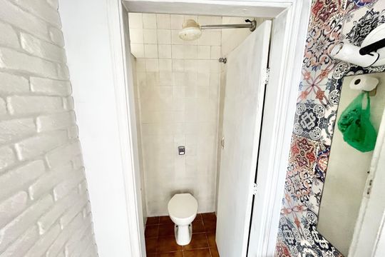 Banheiro de kitnet/studio para alugar com 1 quarto, 40m² em Água Fria, São Paulo