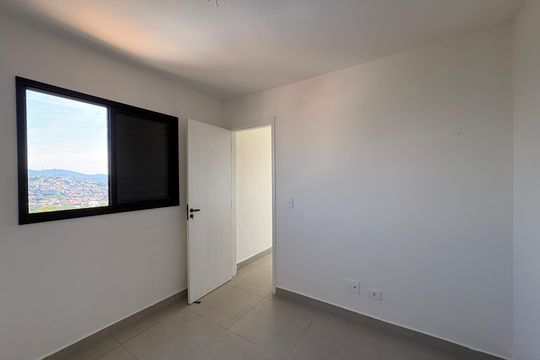 Quarto de apartamento à venda com 1 quarto, 41m² em Vila dos Remedios, São Paulo