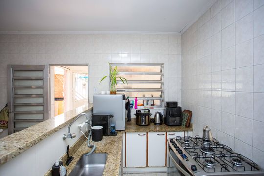 Cozinha de casa à venda com 3 quartos, 145m² em Campanário, Diadema