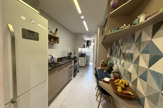 Apartamento à venda com 3 quartos, 137m² em Santo Agostinho, Belo Horizonte