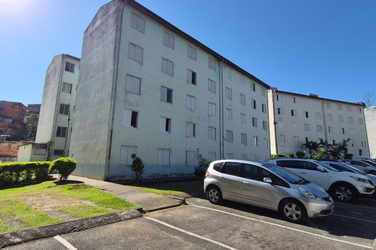 Fachada de apartamento para alugar com 2 quartos, 65m² em Jardim Leonidas Moreira, São Paulo