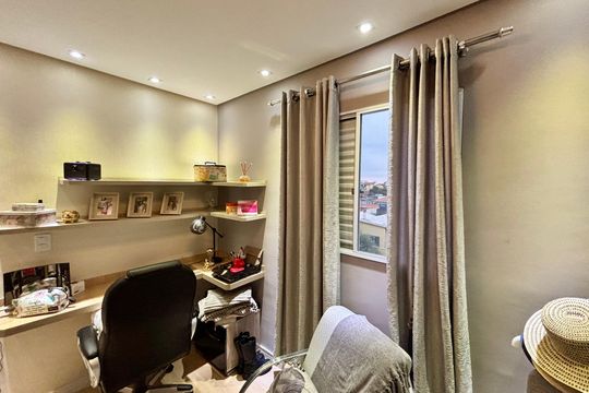 Closet de apartamento à venda com 2 quartos, 56m² em Jardim Brasilia, São Paulo