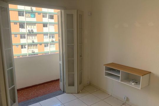 Sala de apartamento para alugar com 1 quarto, 58m² em Boqueirão, Santos