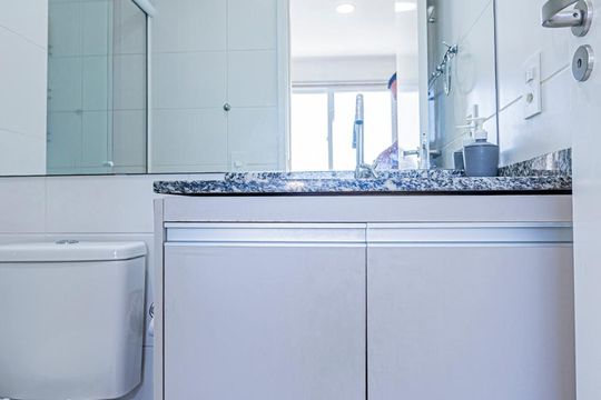 Banheiro suite de apartamento à venda com 3 quartos, 58m² em Limão, São Paulo