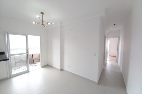 Apartamento para alugar com 2 quartos, 58m² em Parque Bitaru, São Vicente