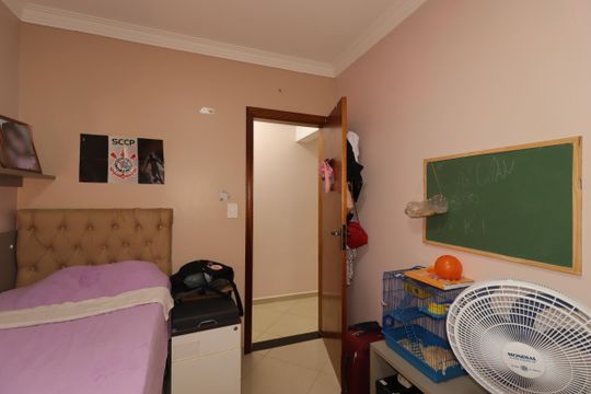 Quarto 1 de apartamento para alugar com 1 quarto, 163m² em Parque das Nações, Santo André