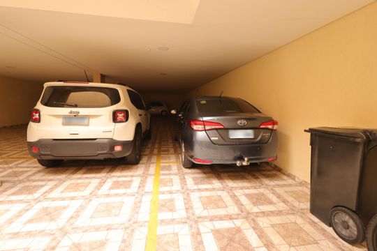 Garagem de apartamento para alugar com 1 quarto, 163m² em Parque das Nações, Santo André