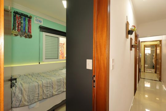 Corredor de apartamento para alugar com 1 quarto, 163m² em Parque das Nações, Santo André