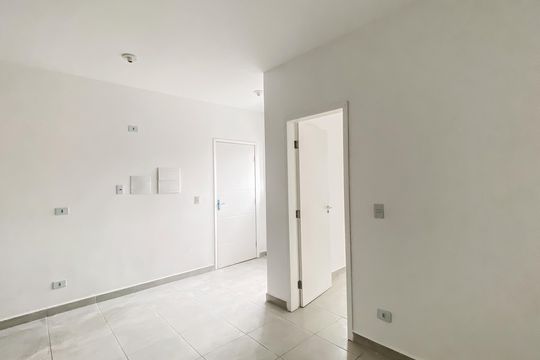 Sala de apartamento para alugar com 2 quartos, 42m² em Vila Sao Francisco, São Paulo