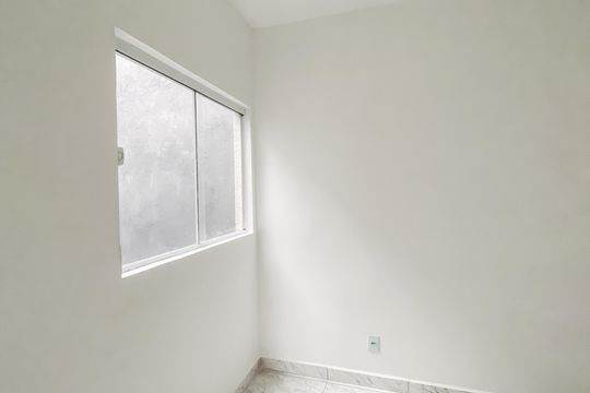Quarto 2 de apartamento para alugar com 2 quartos, 40m² em Vila Sao Francisco, São Paulo