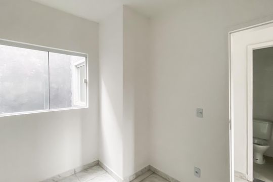 Quarto 1 de apartamento para alugar com 2 quartos, 40m² em Vila Sao Francisco, São Paulo