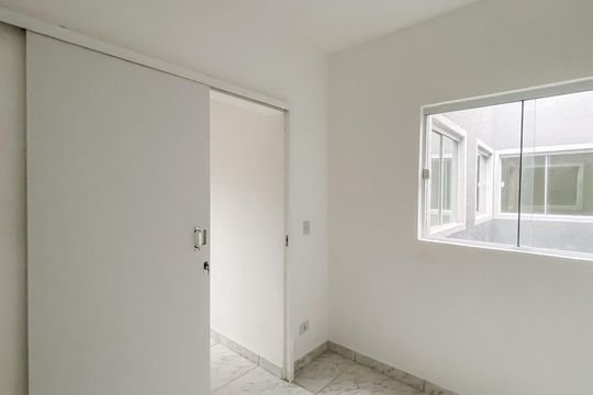 Quarto 2 de apartamento para alugar com 2 quartos, 40m² em Vila Sao Francisco, São Paulo