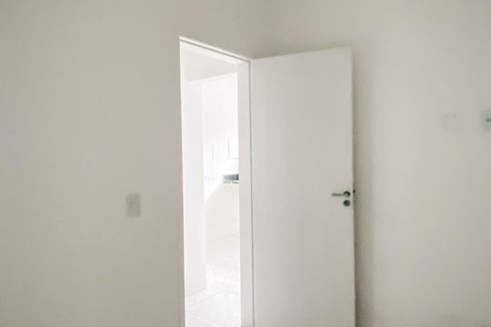 Quarto 1 de apartamento para alugar com 2 quartos, 40m² em Vila Sao Francisco, São Paulo