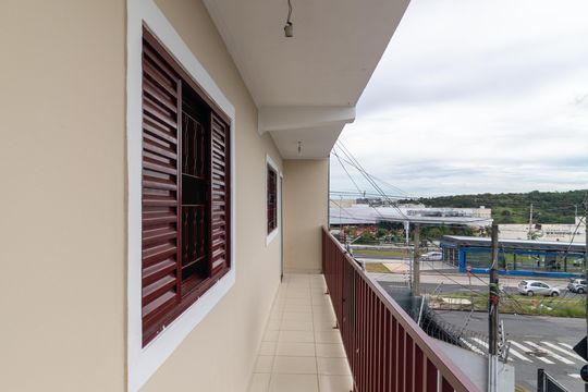 Sacada das Salas de casa para alugar com 3 quartos, 120m² em Jardim Ipaussurama, Campinas
