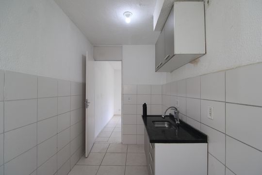 Cozinha de apartamento à venda com 2 quartos, 45m² em Jacarepaguá, Rio de Janeiro