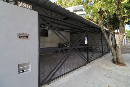 Fachada de casa para alugar com 3 quartos, 100m² em Bosque dos Eucaliptos, São José dos Campos