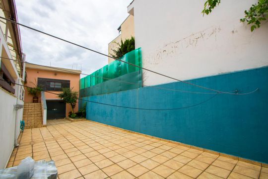 Quintal de casa à venda com 3 quartos, 400m² em Vila América, Santo André