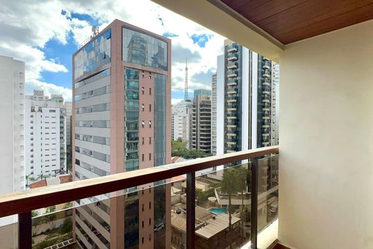 Varanda de apartamento para alugar com 2 quartos, 60m² em Cerqueira César, São Paulo