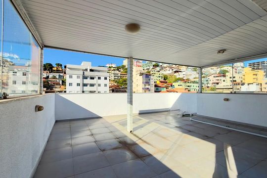 Cobertura de apartamento à venda com 2 quartos, 115m² em Barreiro, Belo Horizonte