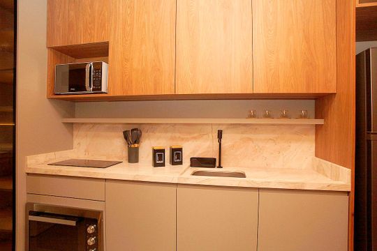 Cozinha de kitnet/studio para alugar com 1 quarto, 31m² em Cidade Baixa, Porto Alegre